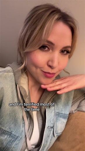 Stand-Up Comedy Performance by Taylor Tomlinson