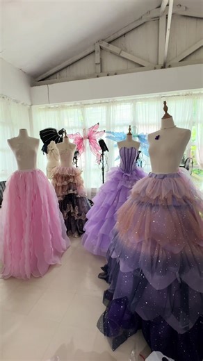 When you know 🌸 you know ✨ We only have one gown per design, so once it’s reserved, it’s no longer available. Message us now to secure your slot and your gown. 📍Location only: Crystal Fuel Hulong Duhat Malabon (landmark only) 📍WE OFFER: Dreamland Gowns I Enchanted Forest Gowns I Renaissance Gowns I Starry Night Gowns I Victorian Gowns I Fairytale Gowns I Tangled Rapunzel I Alice in Wonderland gowns I Prom Gowns 📩 Message us now to secure your slot—first come, first served. #prom #promgown #p
