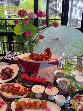 来苏州第一件事 直奔平江路吃苏帮菜！！#苏州 #苏州美食 #苏帮菜 #古韵江南 #平江路