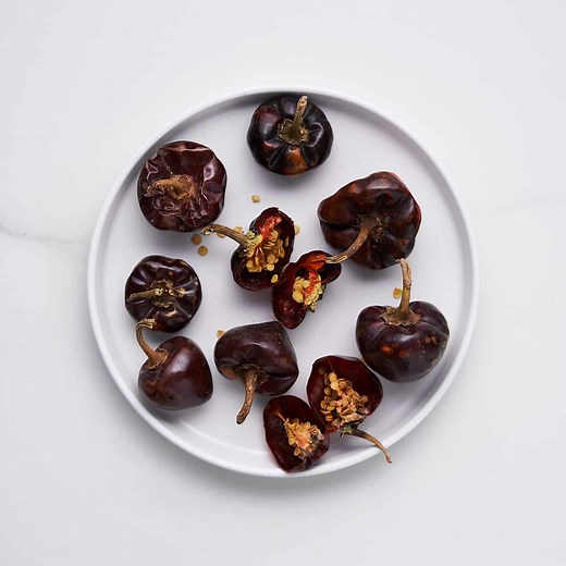 Cascabel Chile Guide (Heat, Flavor, Uses)