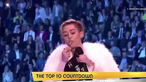 Miley smokes a joint on MTV awards show
