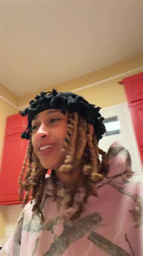 Exploring Touch and Intimacy in Relationships