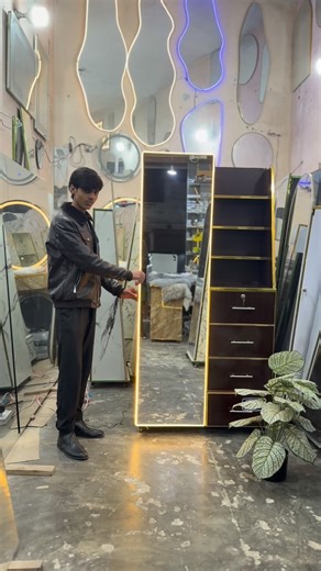 Reflect by UMER on Instagram: "✨ 3 feet by 6 feet brown almari Side par 4 drawers lock ke sath 🔐 Andar kapray, jootay aur saman rakhne ke liye perfect 👍 Neechay wheels with lock for easy movement 💰 Price: 34,500 PKR 📲 Order ke liye WhatsApp: 03101030245 #Almari #HomeFurniture #Drawer #storage"