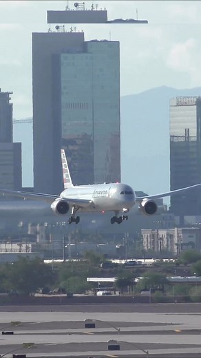 Boeing 787 with a smooth touchdown! #aviation #planespotting | Flyphxskyharbor