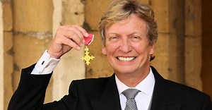 Nigel Lythgoe steps down from So You Think You Can Dance amid assault lawsuits | BreakingNews
