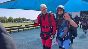 We are fortunate to meet some extraordinary people in skydiving. Some jump to experience what it means to live outside their comfort zone. Some do it to celebrate a milestone such as a birthday, graduation or proposal. Then there are some who were exposed to skydiving in a different way, such the military. Just like Chuck. This day was about celebrating his 77th birthday and about showcasing skydiving to his family so they could get a glimpse of what his life as a paratrooper was all about. #sky