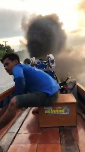 Mercedes Benz OM606 engine on the boat 🔥🔥