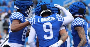 Tayvion Robinson Earns First Team Preseason All-American Honors