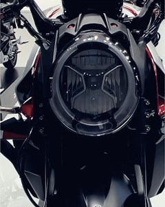 15 Best Looking Street Motorcycles Of 2024 If you're a fan of street motorcycles and looking for a motorcycle that won't go unnoticed on the roads, this video is for you. In our video, you'll see the most impressive 2024 street motorcycles that we filmed at motorcycle shows in 2024. 00:00 2024 BMW M 1000 R MSRP: $21,695 00:59 2024 KTM 1390 Super Duke R EVO MSRP: $28,500 01:59 2024 Suzuki GSX-S 1000 EVO MSRP: $16,699 02:58 2024 Honda CB1000 Hornet MSRP:? 03:57 2024 Kawasaki Z H2 SE MSRP: $21,300 