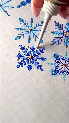 My lovely traceable snowflakes🥰❄️ Available on my Etsy and Patreon, links in description🎄