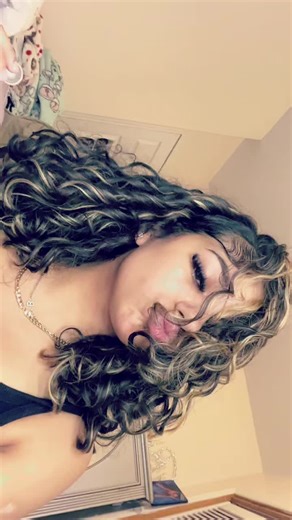 breee (@brenextdoorrr)’s videos with original sound - givii🩷