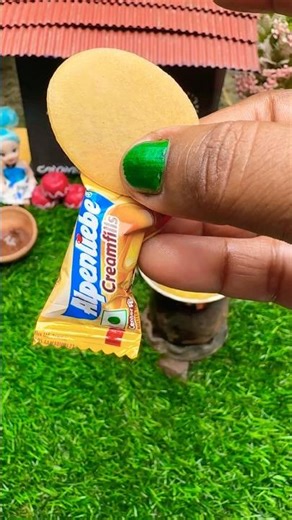 Miniature Alpenliebe vs panipuri 😋😍#shortvideo #mitarcooking 🍬🍬#ytshorts