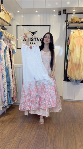 Summer Beach Vacation lace peint mesh Slip Dress 🌸 #followersreels #reelschallenge #reelsviralシfb #reelsreels #VacationVibes #vacationwear #modelware #partydress #flowraldress #partymood #beachwear #pinklover #agistar | Agistar