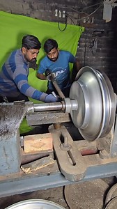 Watch the Complete Traditional Bowl Manufacturing Process! #skills #TraditionalBowl #manufacturingprocess #HandmadeCrafts #ArtisanWork #TraditionalArt #bowlmaking #craftsmanship #HowItsMade #pottery #handyman #handcrafted #fbreelsfypシ゚viralfbreelsfypシ゚viral #viralpost2025 | Craft Man