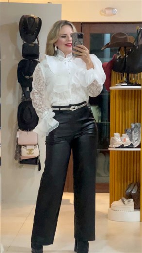 1.9K reactions · 24 shares | Esta hermosa la blusa y el pantalón. SML  LUMA - Boutique y Calzado | Glenda Fonseca Martinez | Facebook