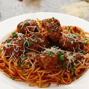 MEATBALLS! These meatballs always come out amazingly tender, deliciously flavorful, never dry and they’re always sure to impress! RECIPE: https://www.cookingclassy.com/meatball-recipe/ | Cooking Classy