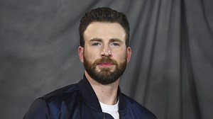 Chris Evans is named People’s Sexiest Man Alive for 2022