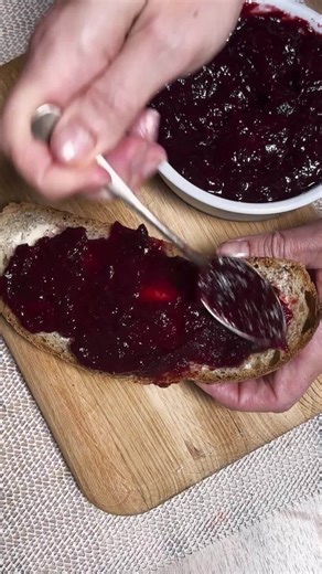 10K views · 253 reactions | Plum butter (Czech povidla) → Recipe: https://www.cooklikeczechs.com/povidlova-napln-plum-butter-filling/ Plum butter is a true staple of Czech cuisine. It is perfect as a filling for koláče or simply spread on bread. Discover how to make traditional povidla from scratch using fresh plums! | Cook Like Czechs - Petra Kupská | Facebook