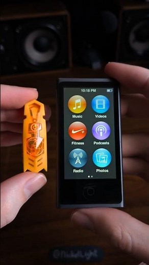 Hexbug Nano vs iPod Nano 7th gen