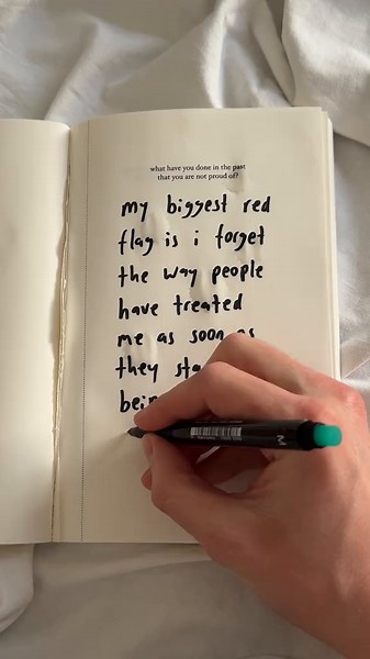 thesadnessbook (@thesadnessbook) - Understanding Emotional Red Flags in Relationships