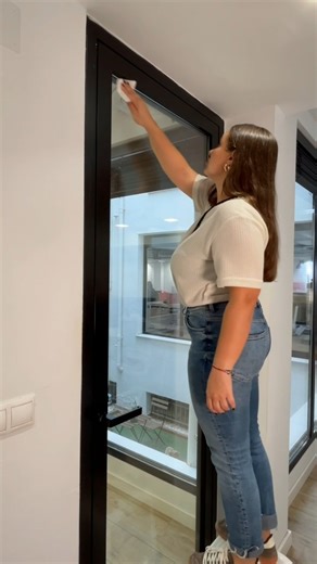 NEW IN: Stick2Go No Drill Thermal Pleated Blinds ✨ Designed to bring convenience to your home, these Blinds are suitable for almost all windows with its simple adhesive backing, meaning your new blinds can be up in minutes 🏡 Alongside its variety of colours, enjoy insulating honeycomb pockets perfect for regulating your home's temperature year-round. Shop today for an extra 10% off too - https://bit.ly/4hAiKRr Any questions? Let us know in the comments. | Blinds 2go