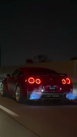 Nissan GTR Insane Sound and Flames😱✨️Rate This Sound!🔥 #supercars #luxurycars #nissangtr #carsound
