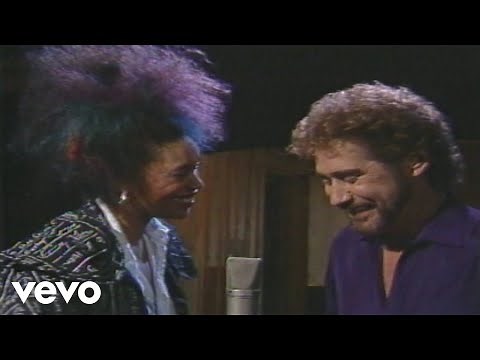 Earl Thomas Conley - Too Many Times (Official Video)