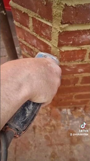 Never buy squinted bricks #bricklaying #brickwork #construction