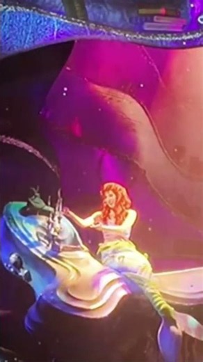 Ariel's Part of Your World Gave Us CHILLS 🐚 #shorts #disneyworld #hollywoodstudios #disney