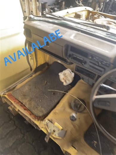 Toyota Hilux 1983 Model for Sale