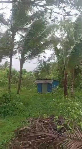 CYCLONE WARNING – WOODLARK ISLAND