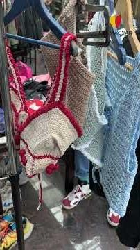 Időutazás a divatban: Frida Kahlo sem hagyhatta ki a ruhavásárt