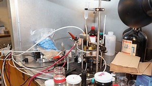 Spray-On Solar Power Turns Your Car Roof Into Photovoltaic Cells