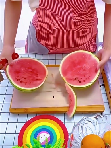 The Ultimate Camping & Travel Hack – Disposable Cutting Board Mat Tested!