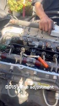 DD15 valve adjustments are crucial to keep your engine running right #detroitdiesel #freightliner