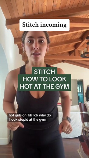 How to Look Hot at the Gym: Scrunch Socks and Stylish Tops Guide