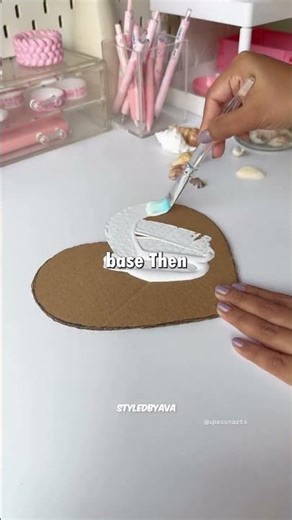 DIY Pinterest Shell Mirror 🐚✨ Aesthetic Home Decor