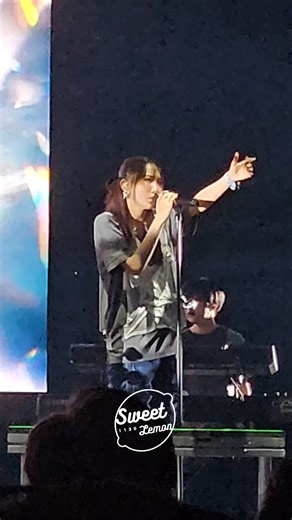 YOASOBI Concert Highlights: A Night to Remember!