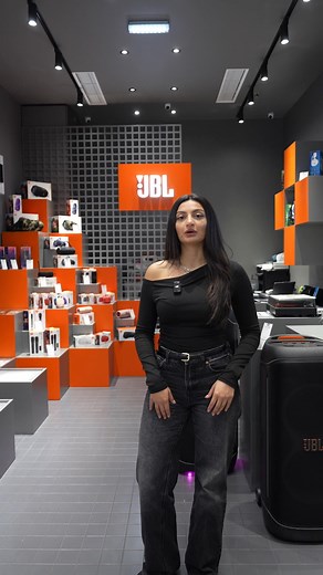 📣 JBL - ის ბრენდულ შოურუმებში „შავი პარასკევის“ გრანდიოზული აქცია დაიწყო! 🗓️ მხოლოდ 24 ნოემბრიდან 1-ლი დეკემბრის ჩათვლით, ეწვიეთ JBL-ის ბრენდულ შოურუმებს: 📍 „სითი მოლში“ 📍 „გალერია თბილისში“ 🔥 ისარგებლეთ 20%-იანი ფასდაკლებით ჩვენი პროდუქციის სრულ ასორტიმენტზე და მიიღეთ 2-წლიანი ოფიციალური შეცვლითი გარანტია! 🎉 გელოდებით ჩვენს შოურუმებში! მოდით, გაეცანით მსოფლიოში აღიარებული ბრენდის ინოვაციურ ტექნოლოგიებს, გამოსცადეთ, შეიძინეთ მხოლოდ საუკეთესო და ისარგებლეთ 20%-იანი ფასდაკლებით თქვენს რჩეულ 