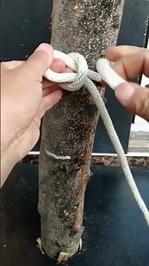 Amazing rope knot tying - shepherd's knot, so practical.