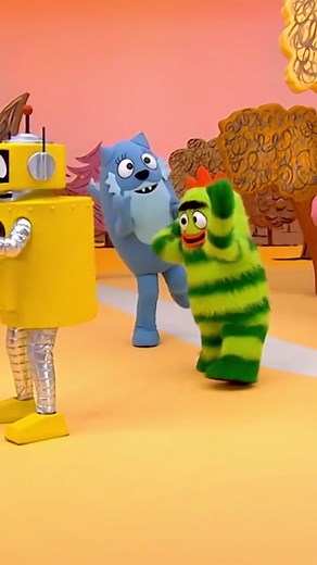 💥 NO PLEX’S WERE HARMED IN THE MAKING OF THIS TIKTOK💥 Remember to keep your hands to yourself! #brobee #plex #heneedssomemilk #corememories #nostalgia #yogabbagabba