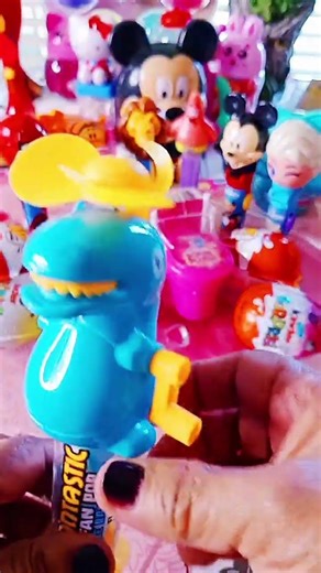 ASMR SATISFYING AMAZING 🌈 SOUNDS BLUE FANTASTIC FAN POP INSIDE | BLUE RASPBERRY #shorts #trending