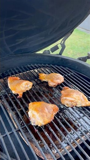 BBQ Butcher Rub on Chicken Thighs 🔥 #BBQButcherNZ #BBQRub #BBQChicken