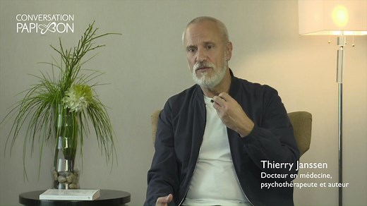 4K views · 84 reactions | ✨ L'ouverture du cœur. Un acte tantrique. ✨...