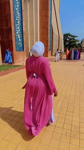 My energy is to Work hard and Have fun, if you get beef with me, Use am cook Jollof make I come chop🙈🙈 | Harssaannaarh Sulayeemahn