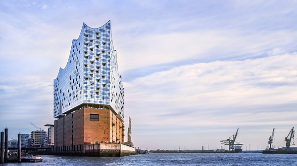 Anruf aus Hamburg: Bei diesen 040-Nummern solltet ihr sofort auflegen