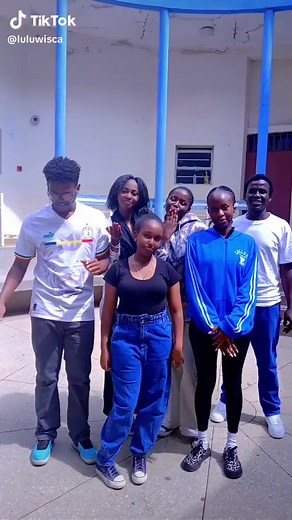 Join the Clap Challenge with Friends and Have Fun!