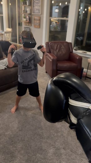 Kyle Justin | This boxing VR game is very realistic! #vr #virtualreality #meta #quest | Instagram