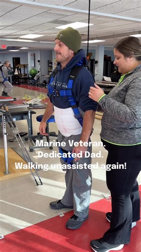 The Recovery Project |📍Livonia, Clinton Twp, Lansing on Instagram: "❤️Marine veteran. Dedicated dad. Showing up for the work. Paul has worked diligently to build strength, proprioception & endurance. This video captures a meaningful moment in his journey: walking unassisted in the safety of our SoloStep harness, which provides support and confidence without unweighting the work. Sessions like this focus on intentional walking, external cues, and problem-solving with every step. Progress is rare