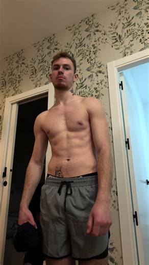 Videos de dexi_xo (@dexi_xo) con “som original - Gym World”